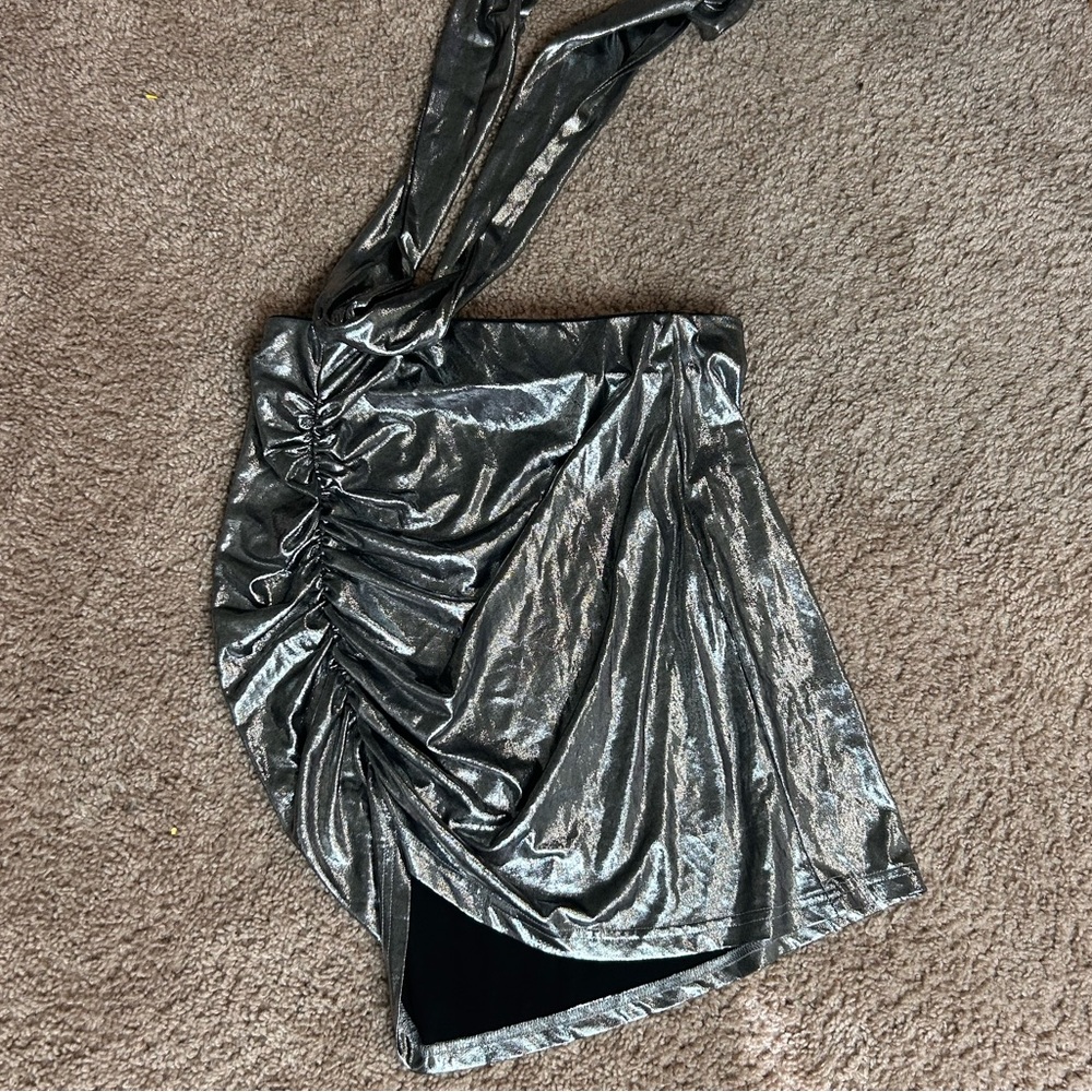 Silver Mini Skirts - Picture 4 of 6